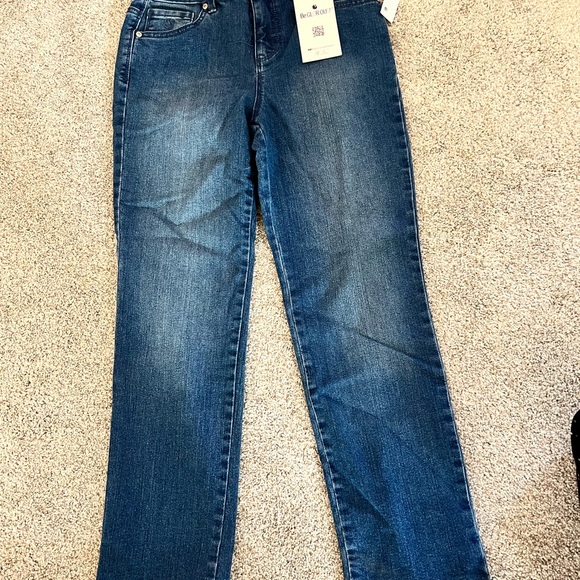 Gloria Vanderbilt Dark Blue Straight Leg Jeans - Picture 1 of 2
